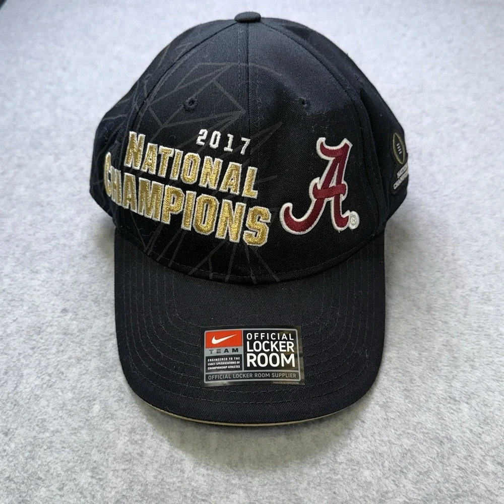 Alabama Crimson Tide Nike Hat Cap Strap Back 2017 National Champions Locker Room